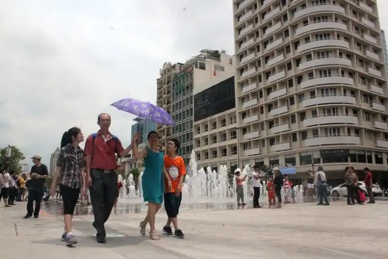 Phố đi bộ Nguyễn Huệ. Ảnh: TK 